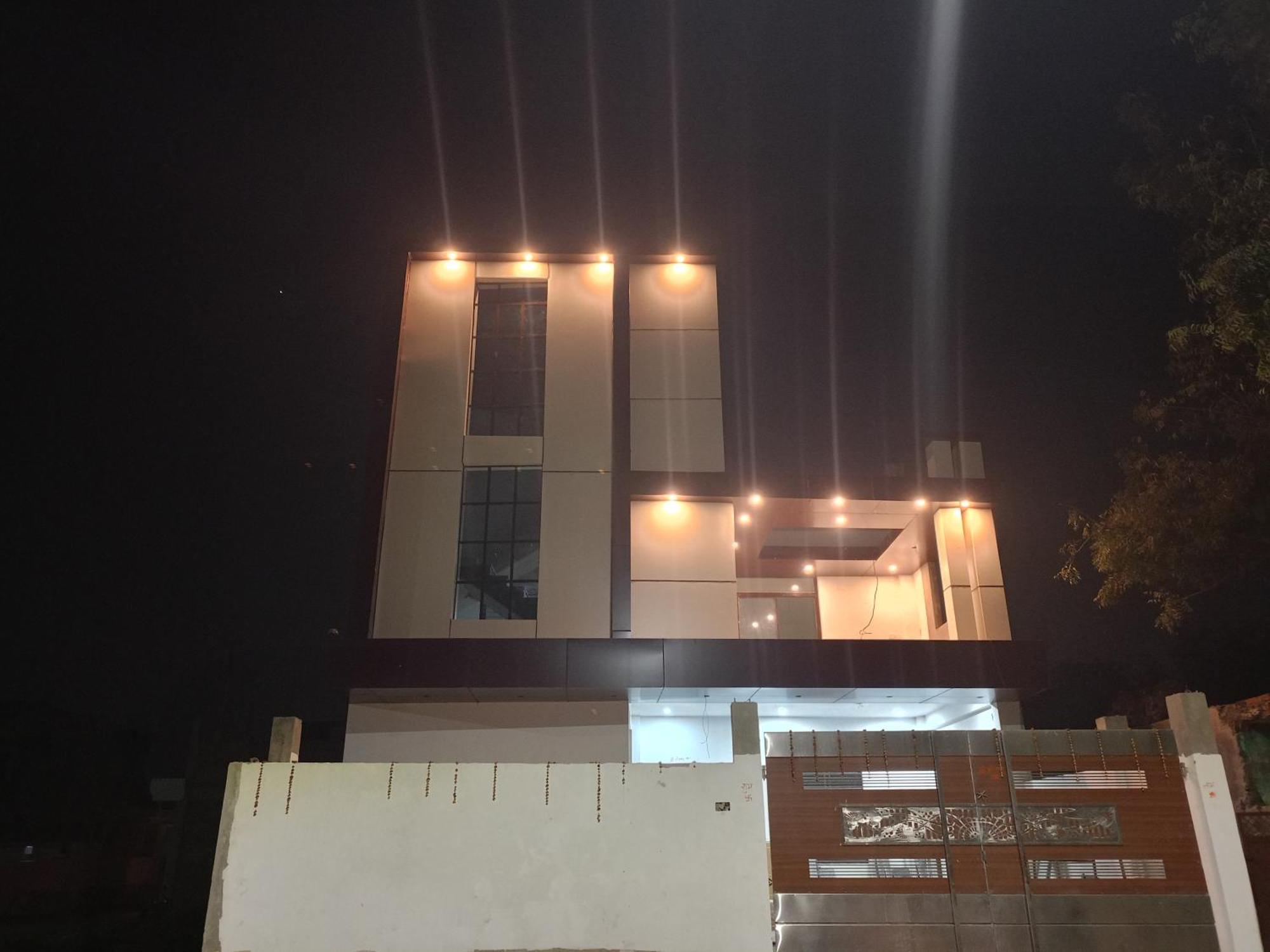 Radiant Hotel Sangam Prayagraj Luaran gambar